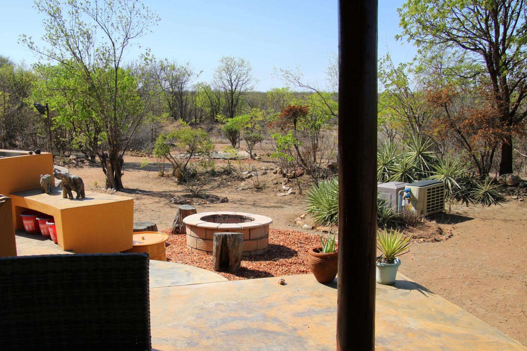 Bushvilla Umoja Kruger Phalaborwa Exterior photo